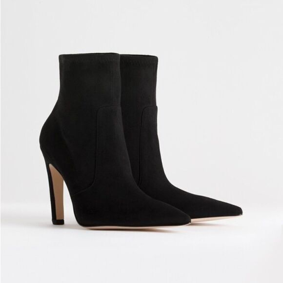 NWOB RARE GOOD AMERICAN Black Faux Suede Booties - Picture 2 of 10